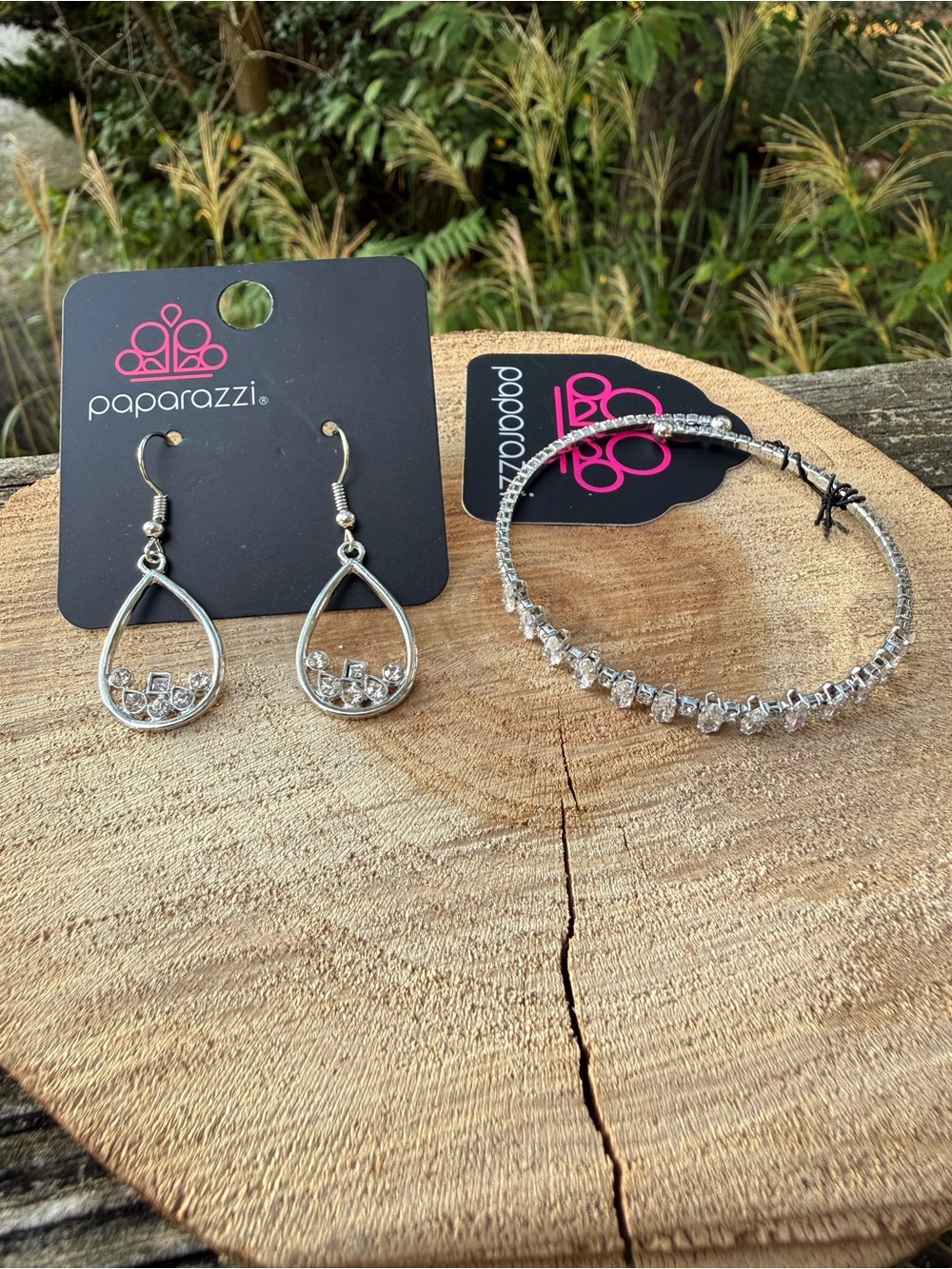 New Paparazzi Silver Teardrop Earrings with Crystal Bracelet